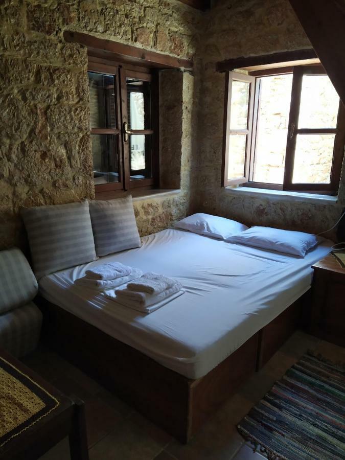 Rosalia Apartments Chalki Town 외부 사진