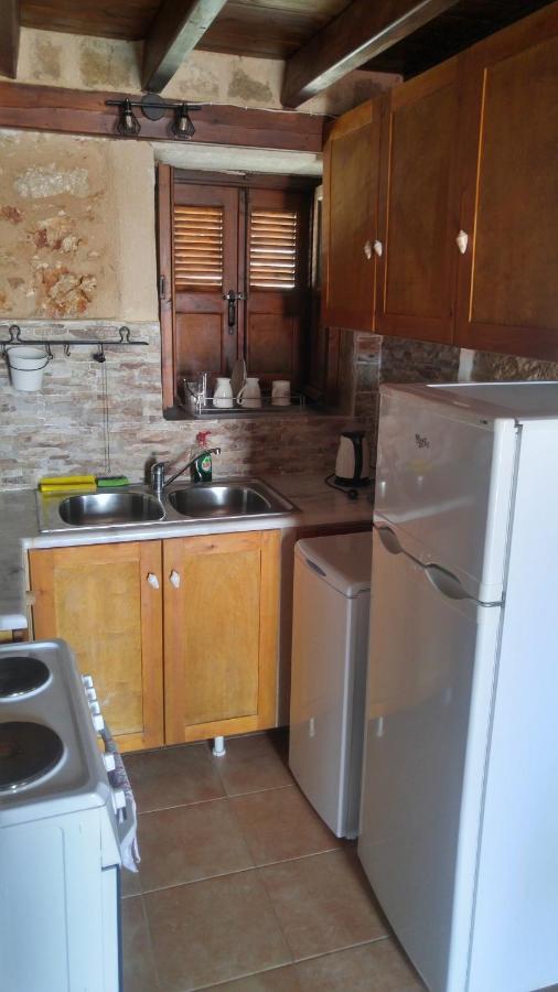 Rosalia Apartments Chalki Town 외부 사진